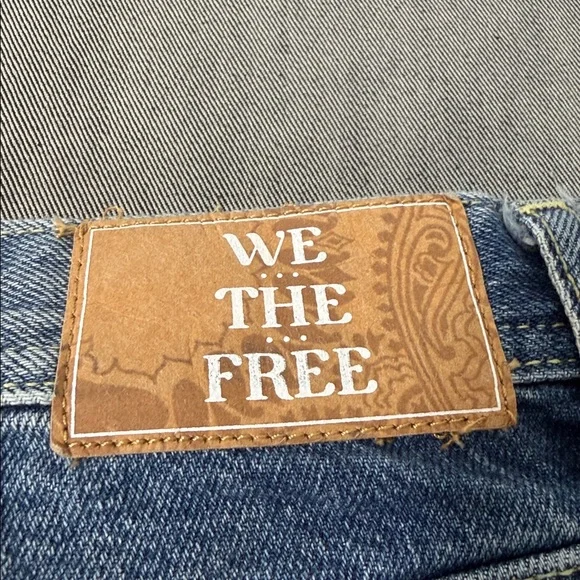 Free People We The Free Button Fly Distressed Raw Hem Cropped Jeans 28 G-4 - Picture 7 of 14